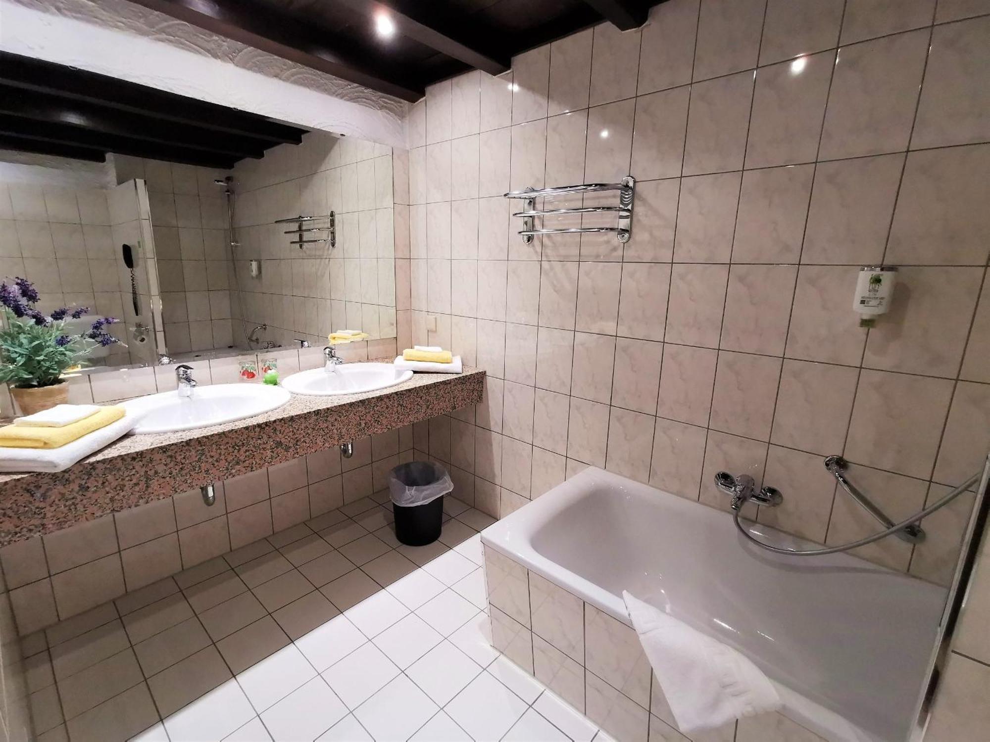 Contel Hotel Κόμπλεντς Εξωτερικό φωτογραφία