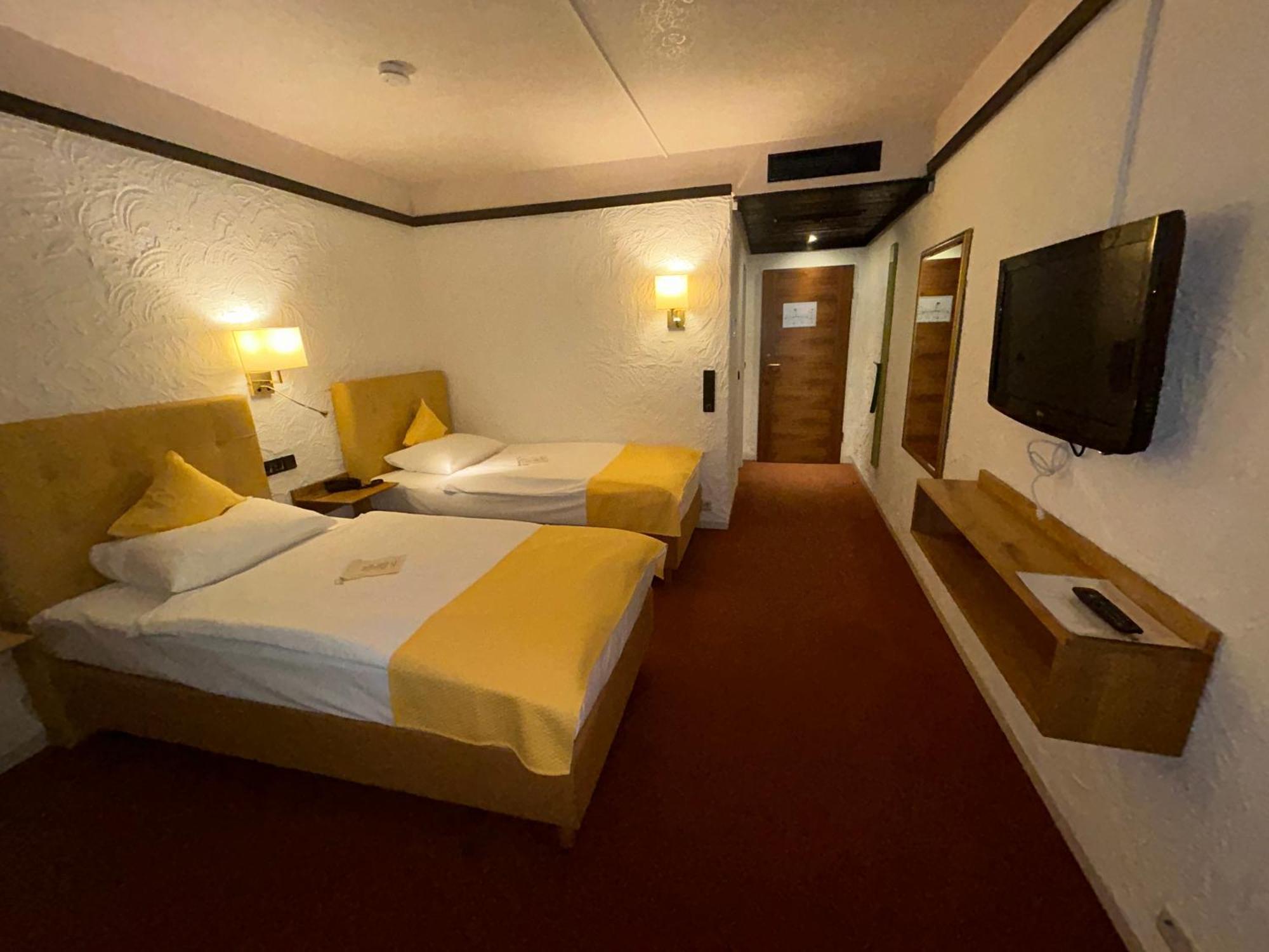 Contel Hotel Κόμπλεντς Εξωτερικό φωτογραφία