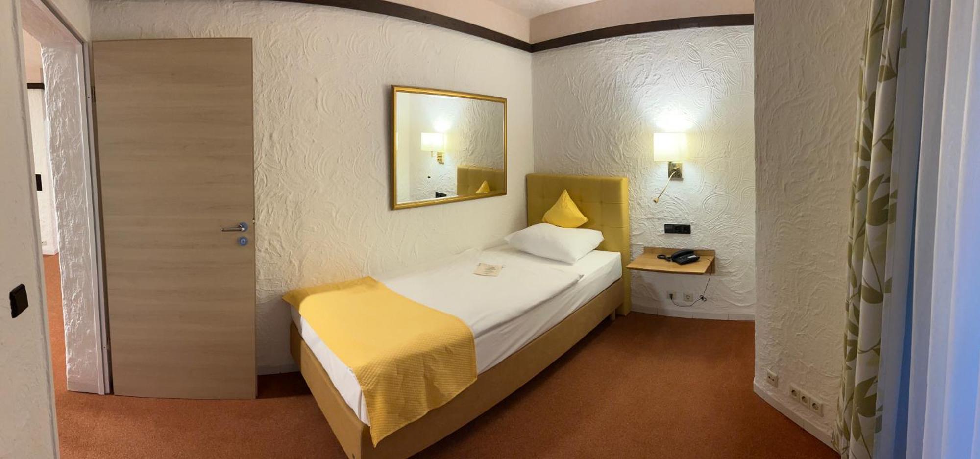 Contel Hotel Κόμπλεντς Εξωτερικό φωτογραφία